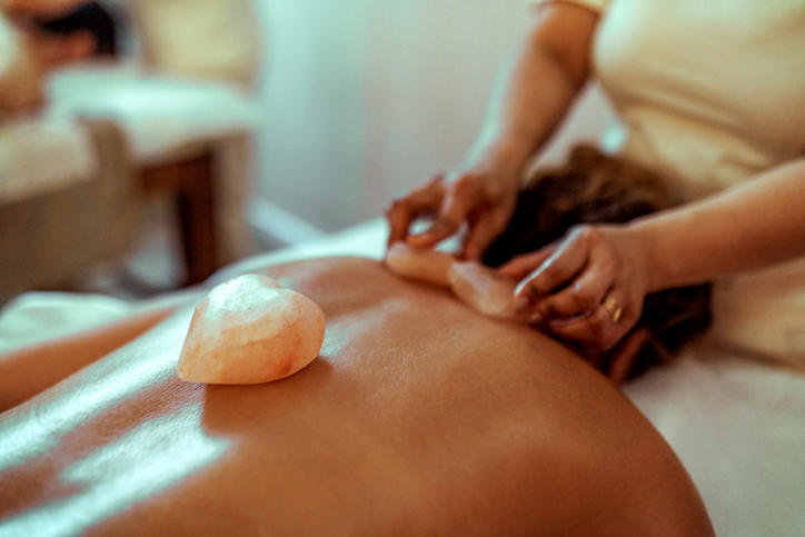 Relaxation with Salt Stones